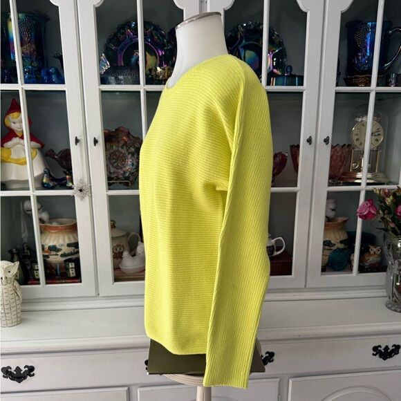 Apt. 9 Yellow Green Sweater Size Small Crew Neck - Picture 3 of 8